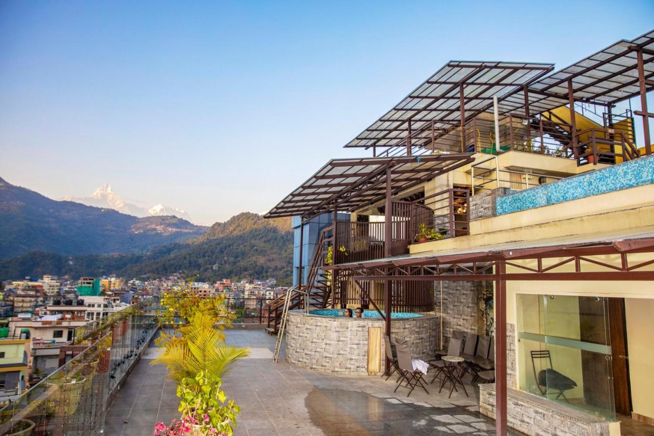 Hotel Shaara Покхара Екстер'єр фото