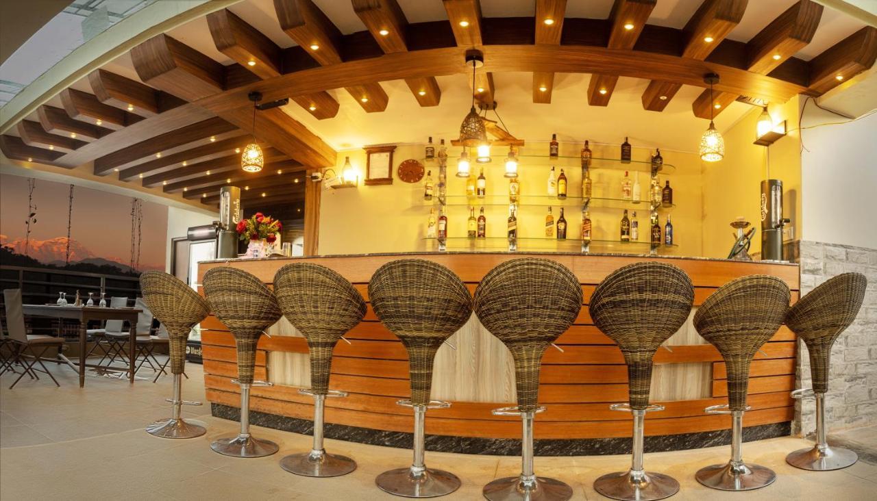 Hotel Shaara Покхара Екстер'єр фото