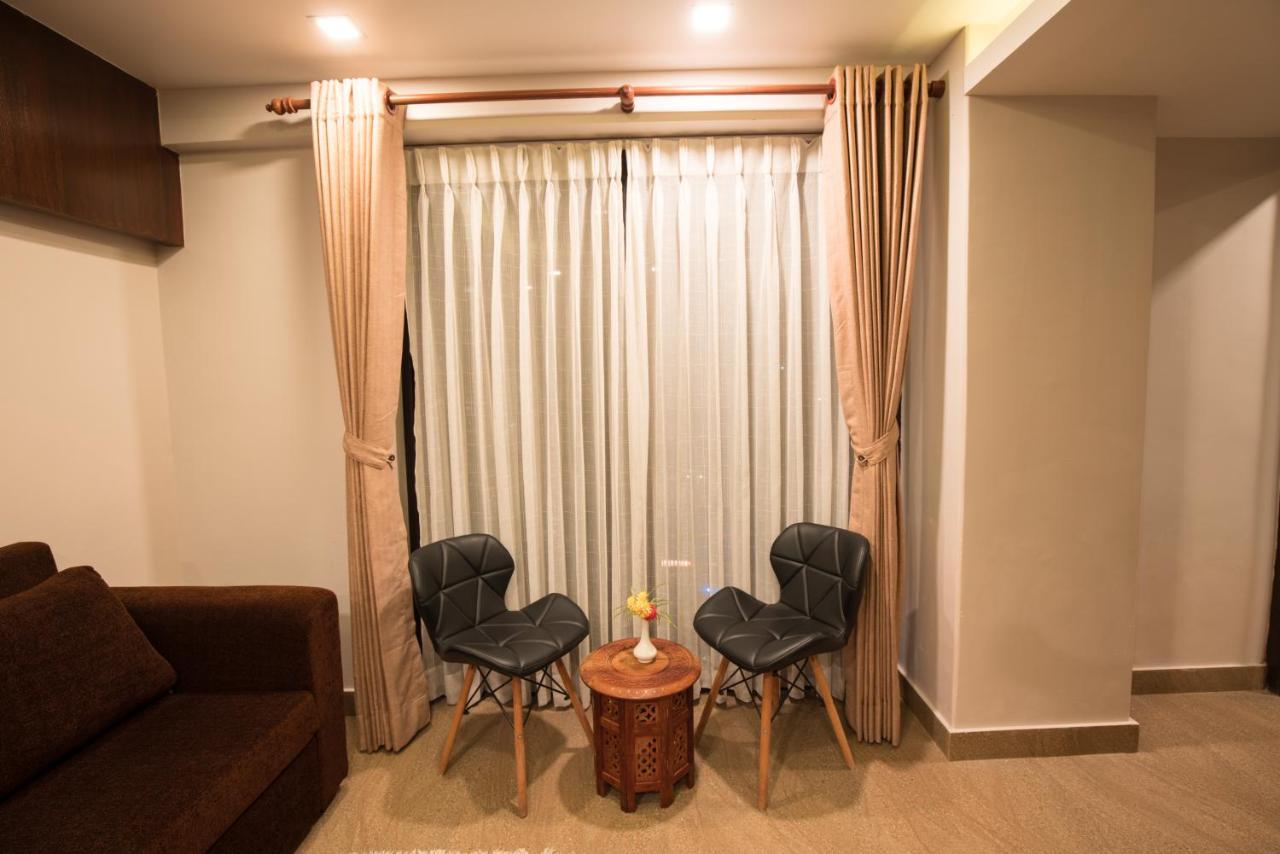 Hotel Shaara Покхара Екстер'єр фото